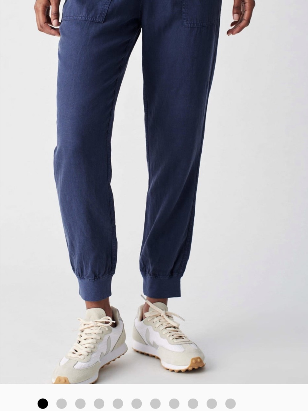 Faherty navy blue jogger